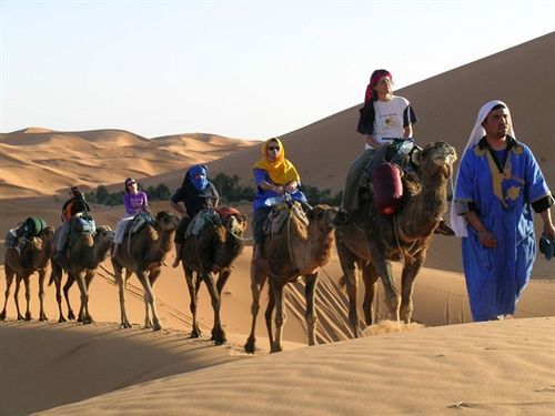 Les Pyramides Hotel Merzouga Zewnętrze zdjęcie